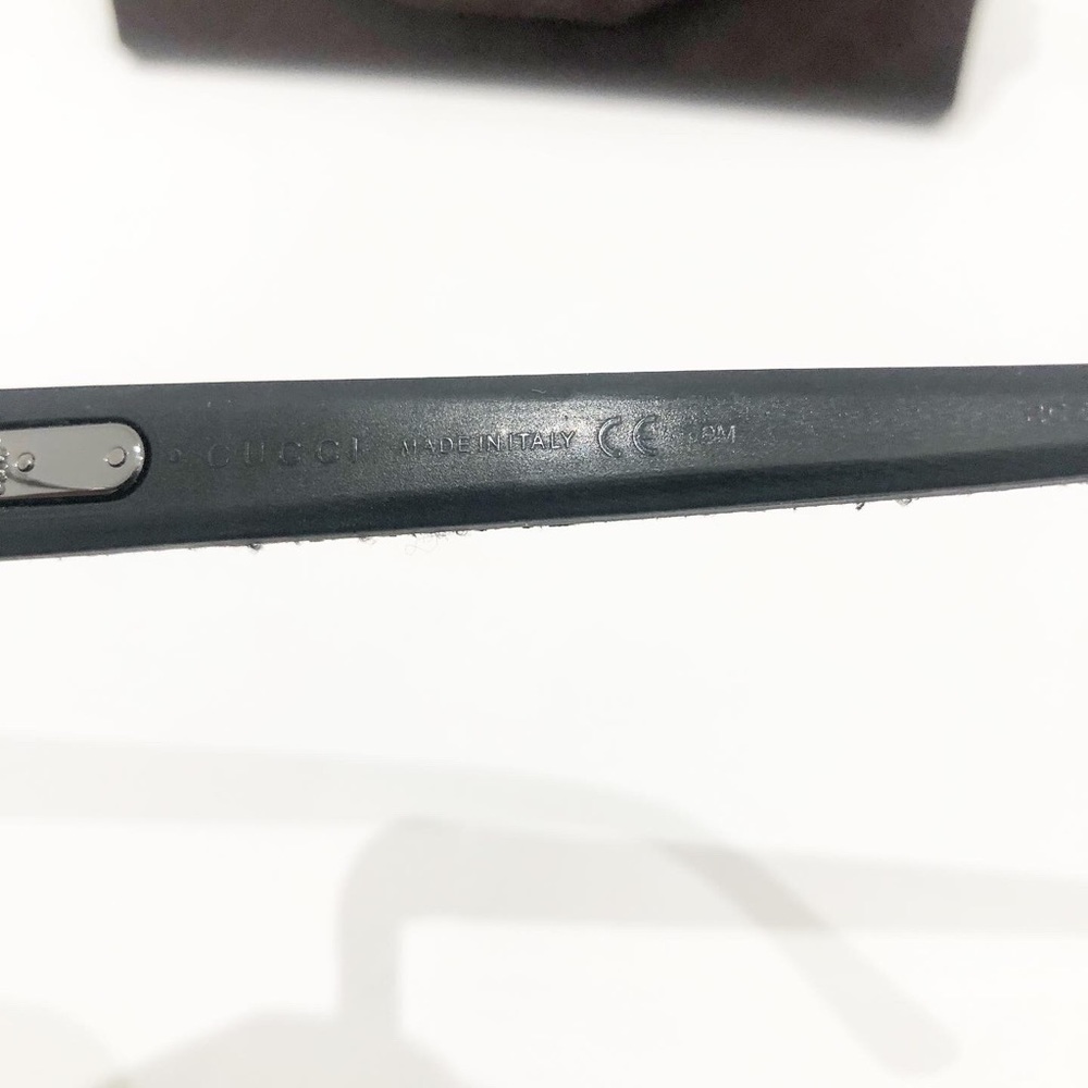 Authentic Gucci eyeglasses frames - Picture 6 of 9